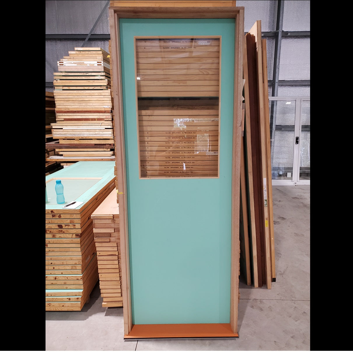 Timber Entry Door - Pre-Hung in a 2395h x 887w Frame w/ 1 x Clear Glass *Factory 2nd* 10188