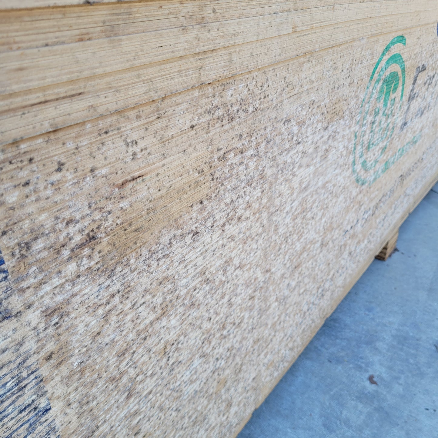 Plywood - 2400 x 1200 x 7mm BC Grade F11 Structural Ply *Clearance - Mouldy* 10498