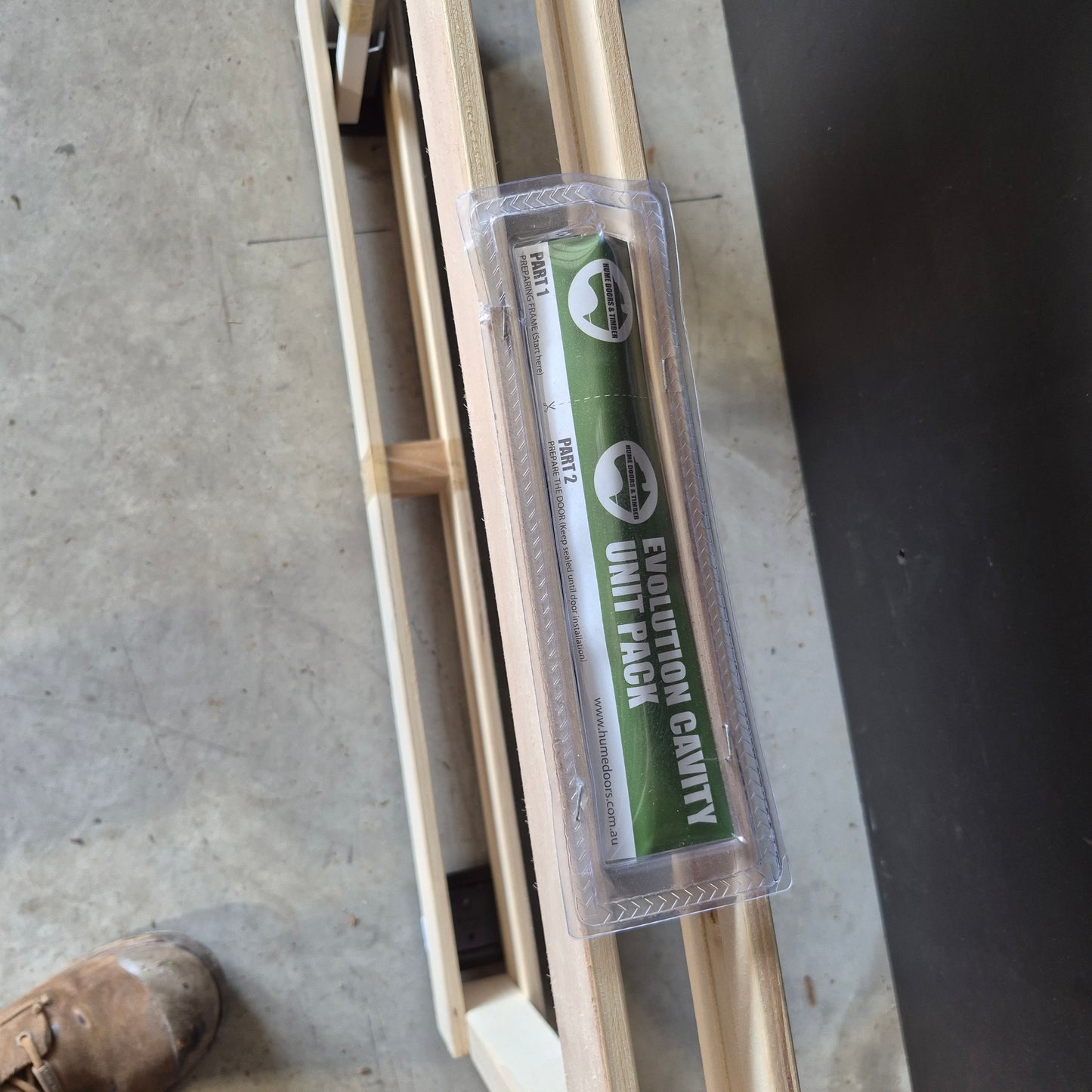 Cavity Slider Frame + Door - 2040h x 820w Semi-Solid Core Internal w/ Infill Panels *2nd* SKU: 10693