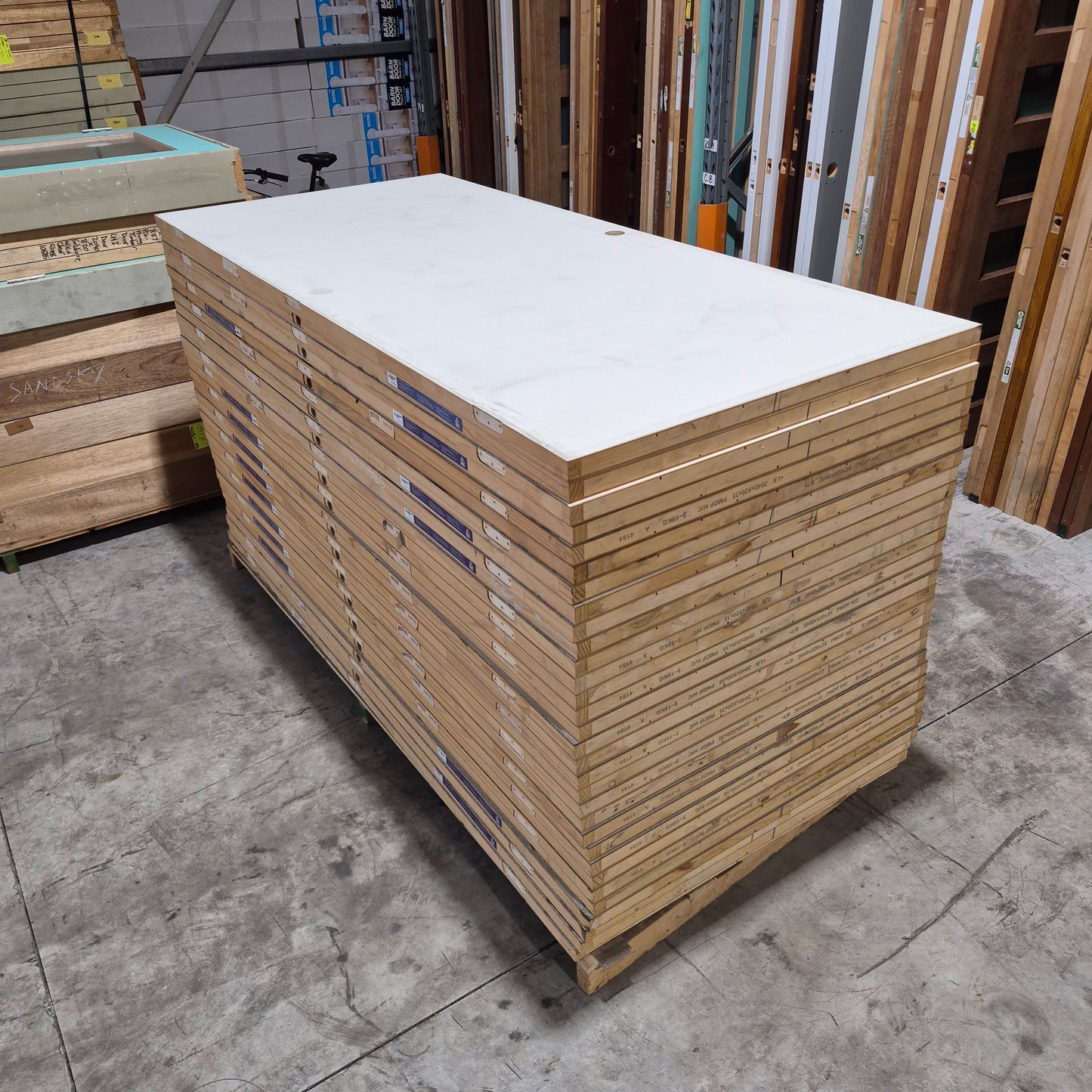 Internal Timber Door - 2040h x 920w Plain Hollow Core Internal Door *Factory 2nd* 10715