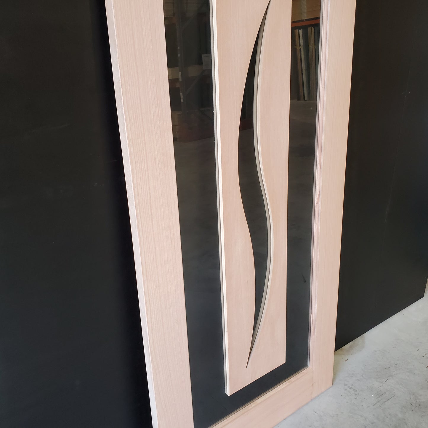 Timber Entry Door - 2040h x 920w Solid Core w/ Floating Timber 'S' Motif Panel Clear Glass *New* 40046