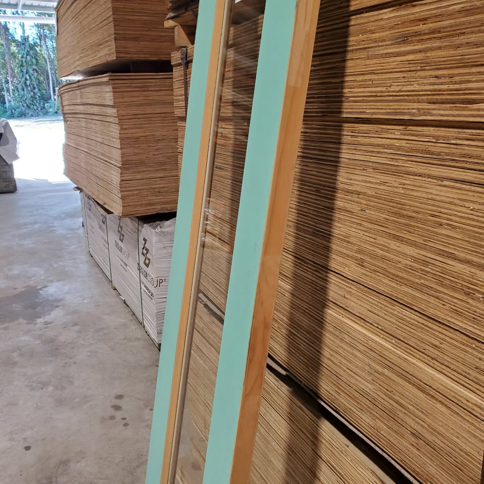 Timber Entry Sidelite - 2340 x 400w Solid Core w/ 1 x Clear Glass *Factory Second* 30396