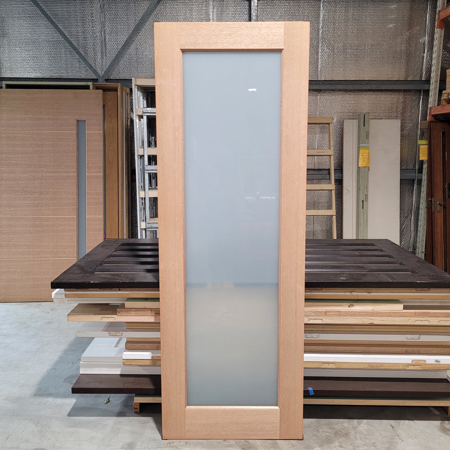 Timber Door - 2340h x 820w Solid Core Internal Door w/ 1 x Obscure Glass *Factory 2nd* 10572