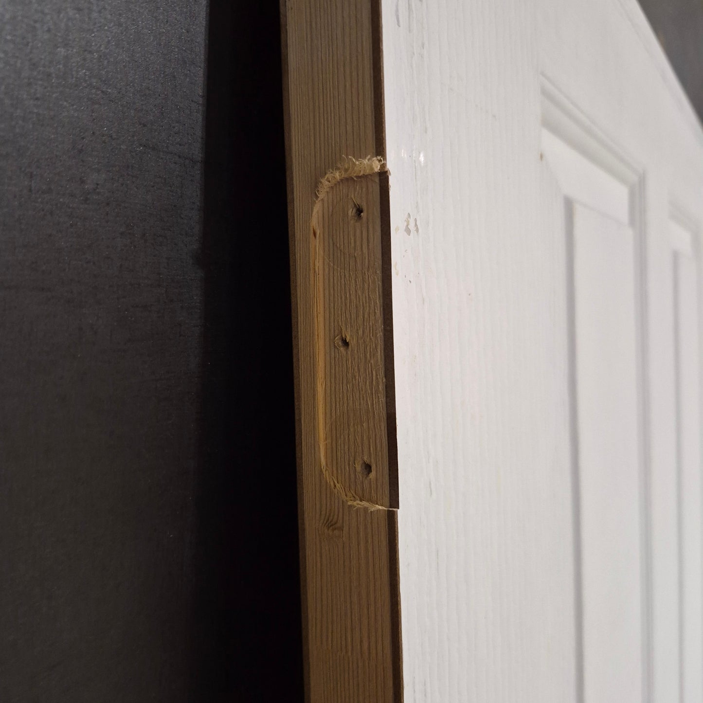 Timber Door - 2040h x 870w Hollow Core Internal Door w/ Pattern (STA) *Factory 2nd* 10647