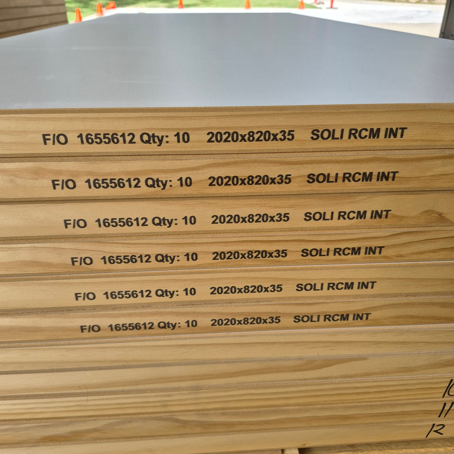 Timber Door - 2020h x 820w Plain Solid Core Internal Door *Factory 2nd* SKU: 10661