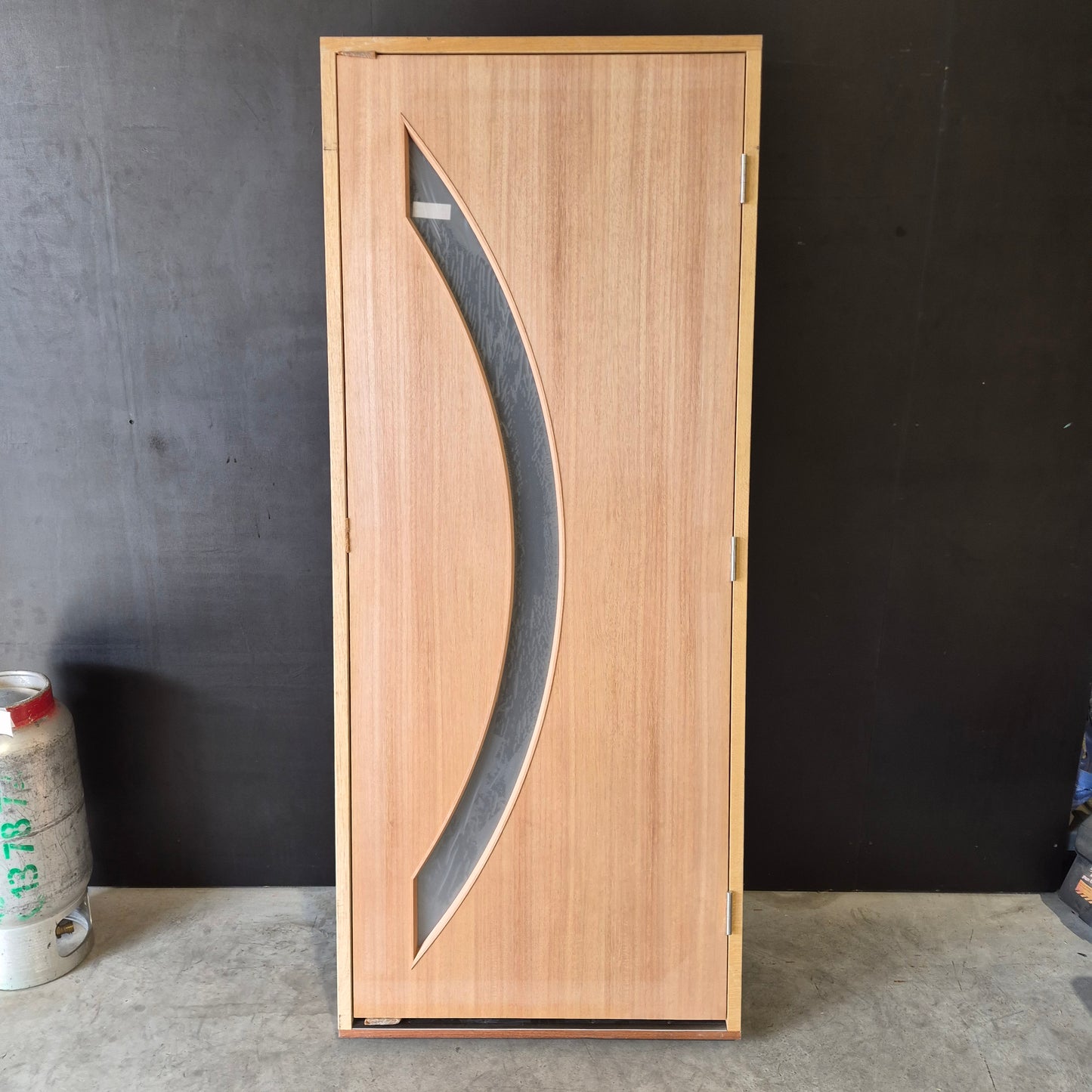 Timber Entry Door - Pre-Hung in a 2120h x 887w Frame w/ 1 x Obscure Glass *Factory 2nd* 10723