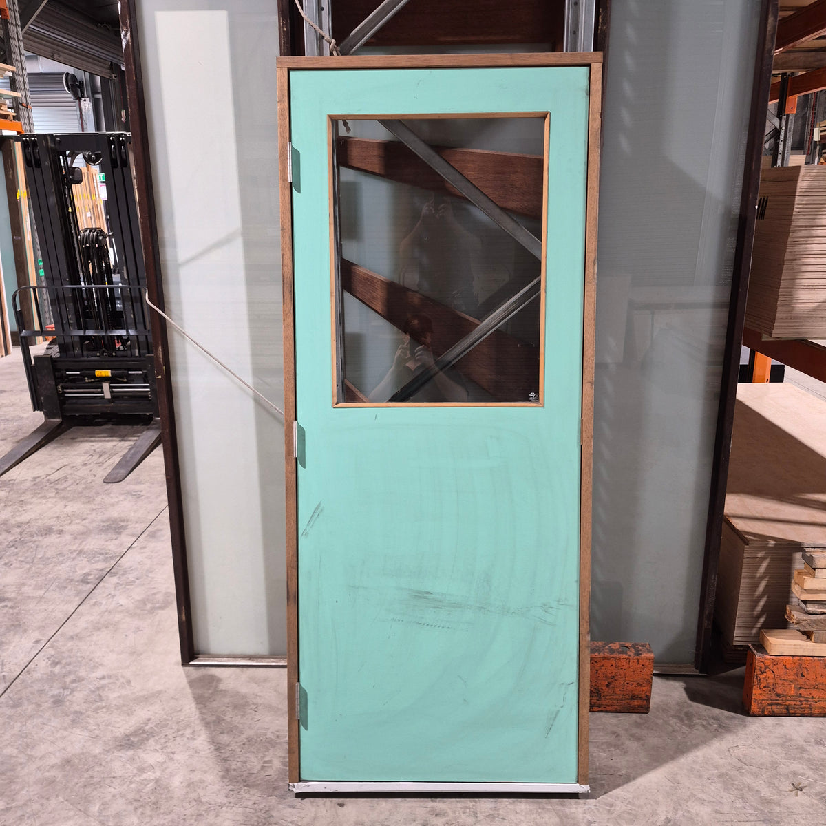 Timber Entry Door - Pre-Hung in a 2105h x 887w Frame w/ 1 x Clear Glass (XF3) *Factory 2nd* 10776