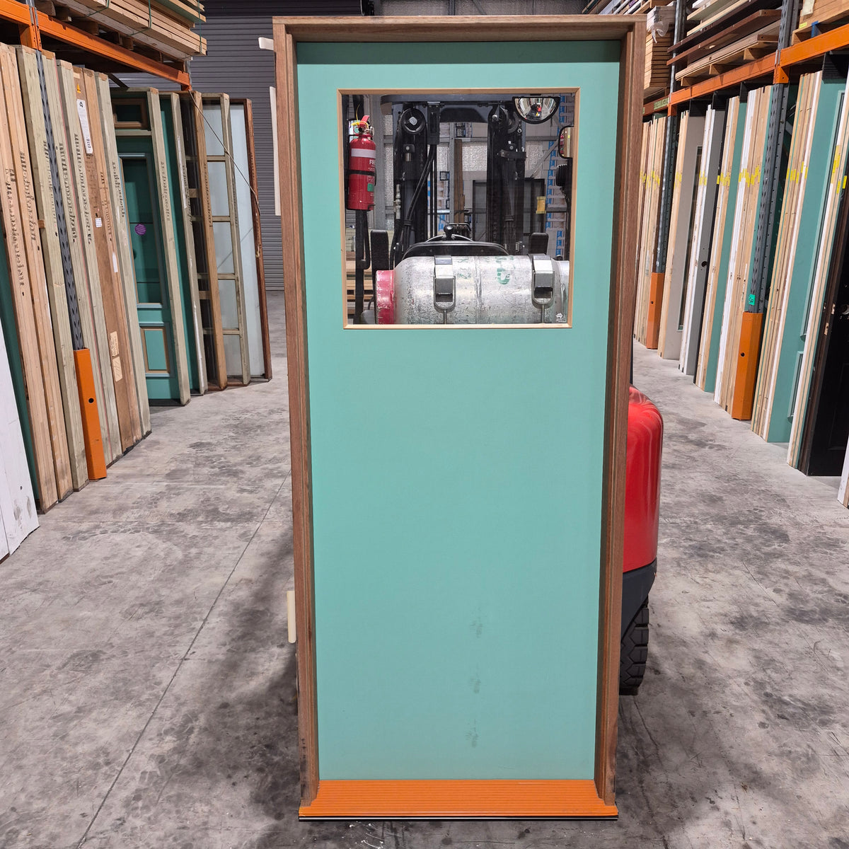 Timber Entry Door - Pre-Hung in a 2095h x 882w Frame w/ 1 x Clear Glass (XF1) *Factory 2nd* 10791