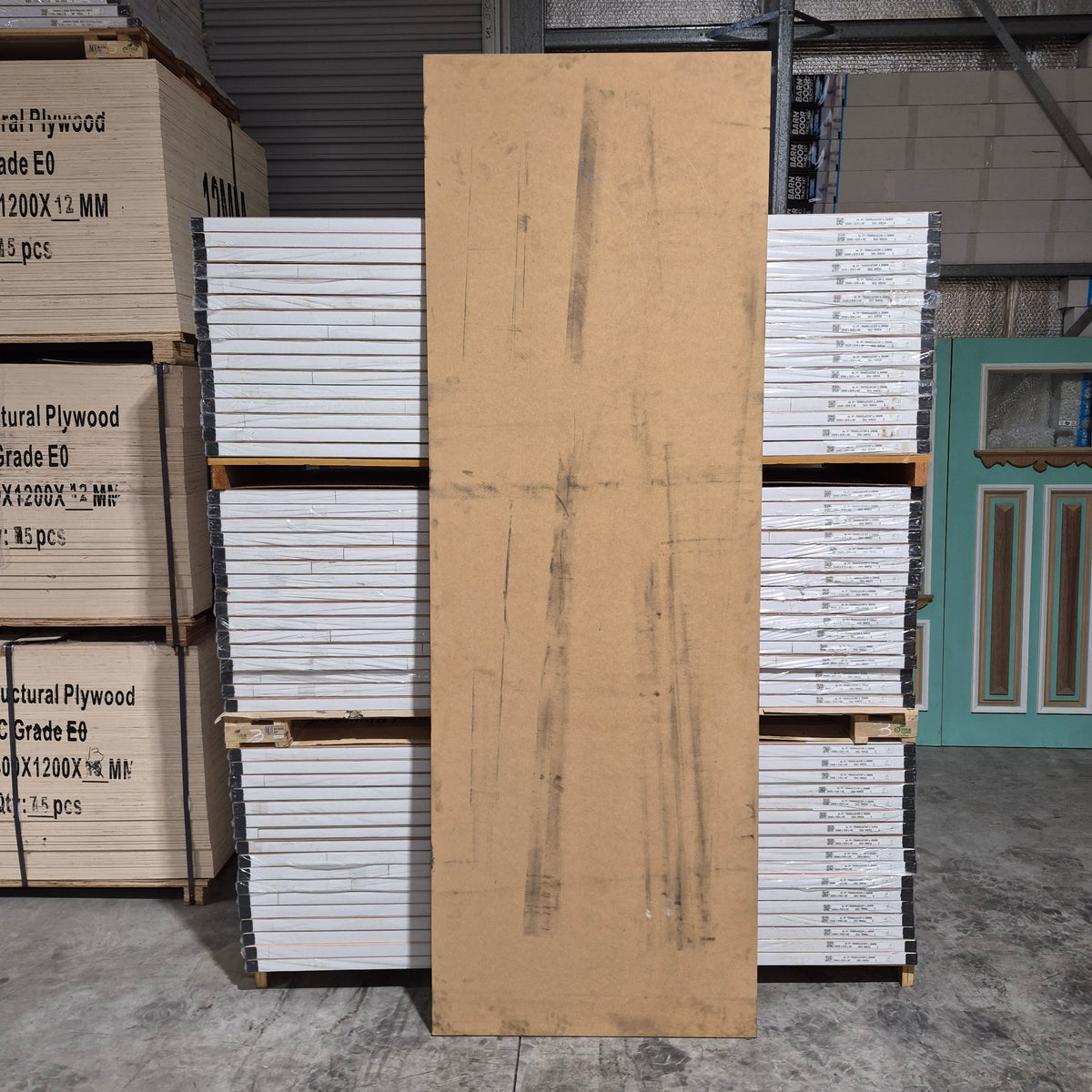 MDF - 2720mm Long x 927mm Wide x 33mm Thick Piece of MDF *Factory 2nd* 10816