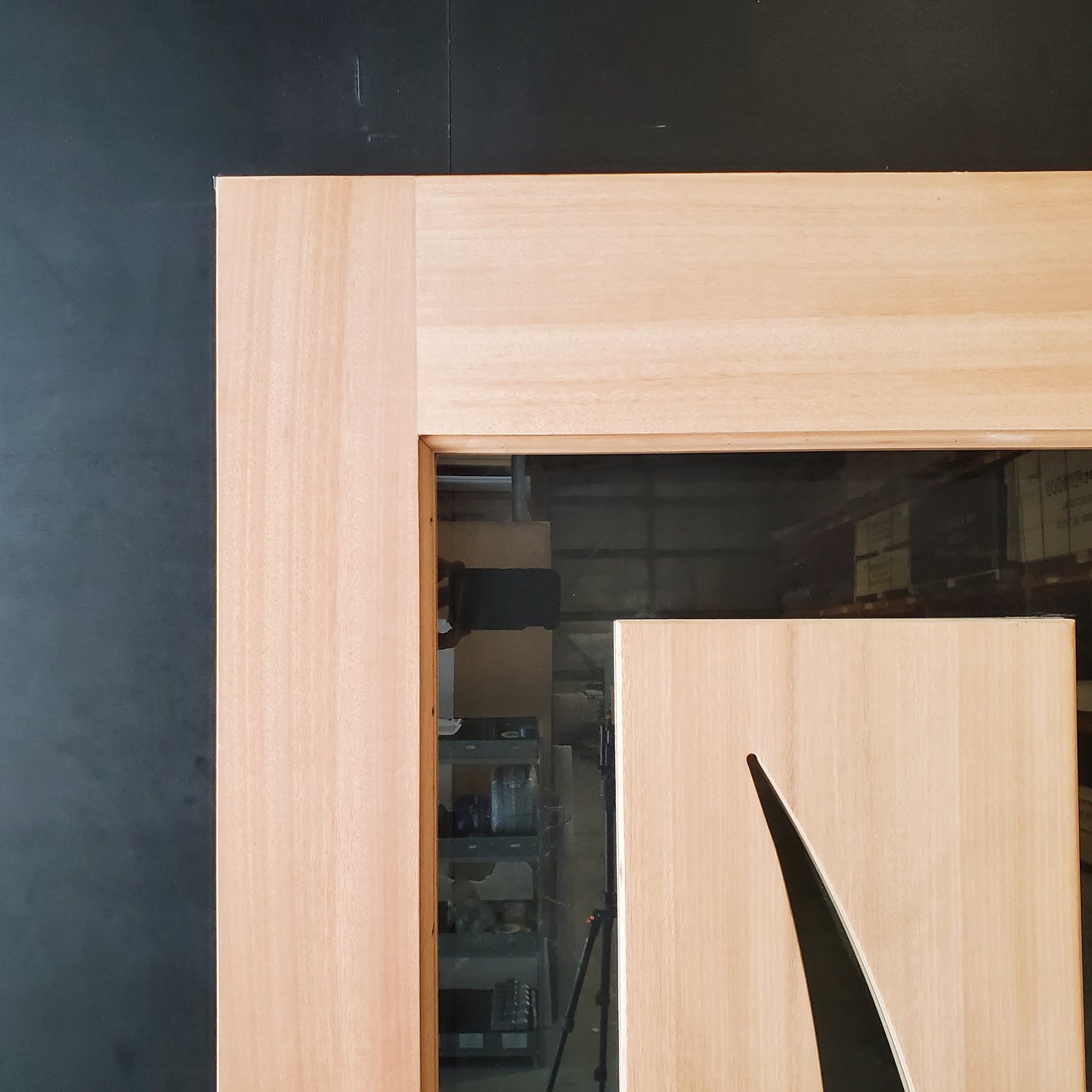 Timber Entry Door - 2040h x 820w Solid Core w/ Floating Timber 'S' Motif Panel Clear Glass *New* 40032