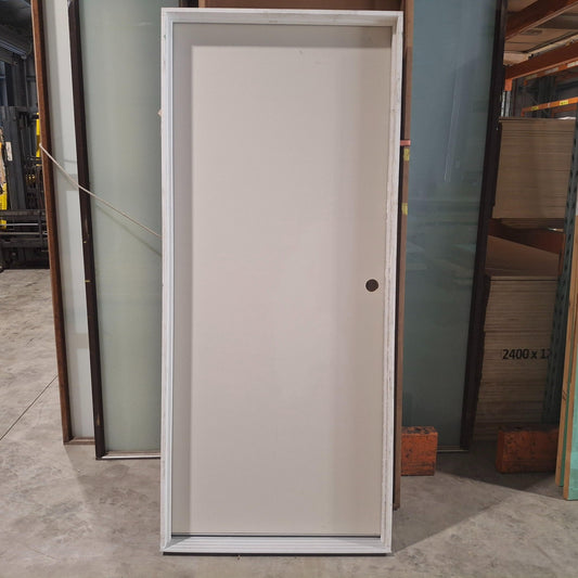 Timber Door - 2040h x 870w Internal Hollow Core, Hung in a 2090h x 910w Frame *Factory 2nd* 20553