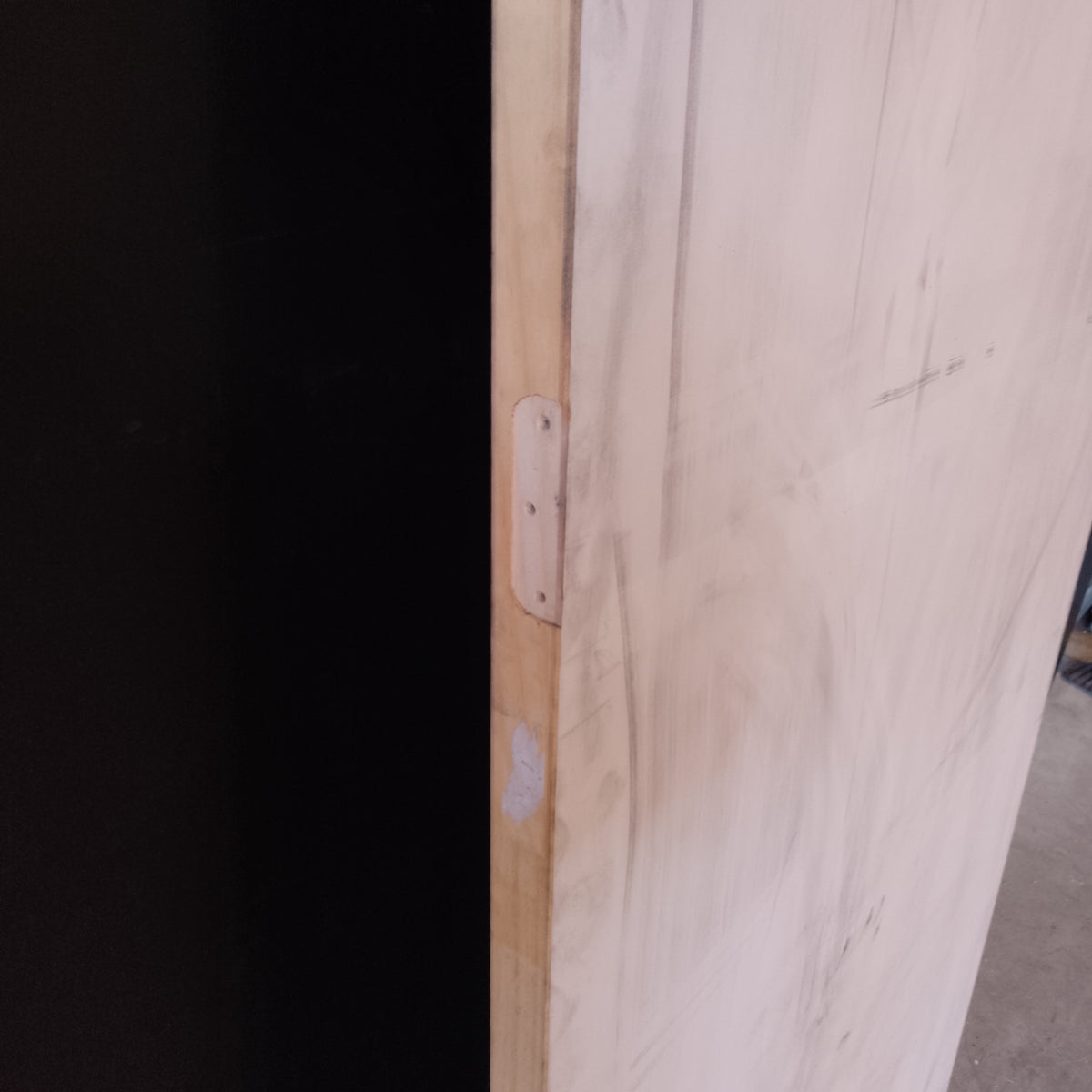 Internal Timber Door - 2340h x 870w Plain Hollow Core Door *Factory 2nd* 20604
