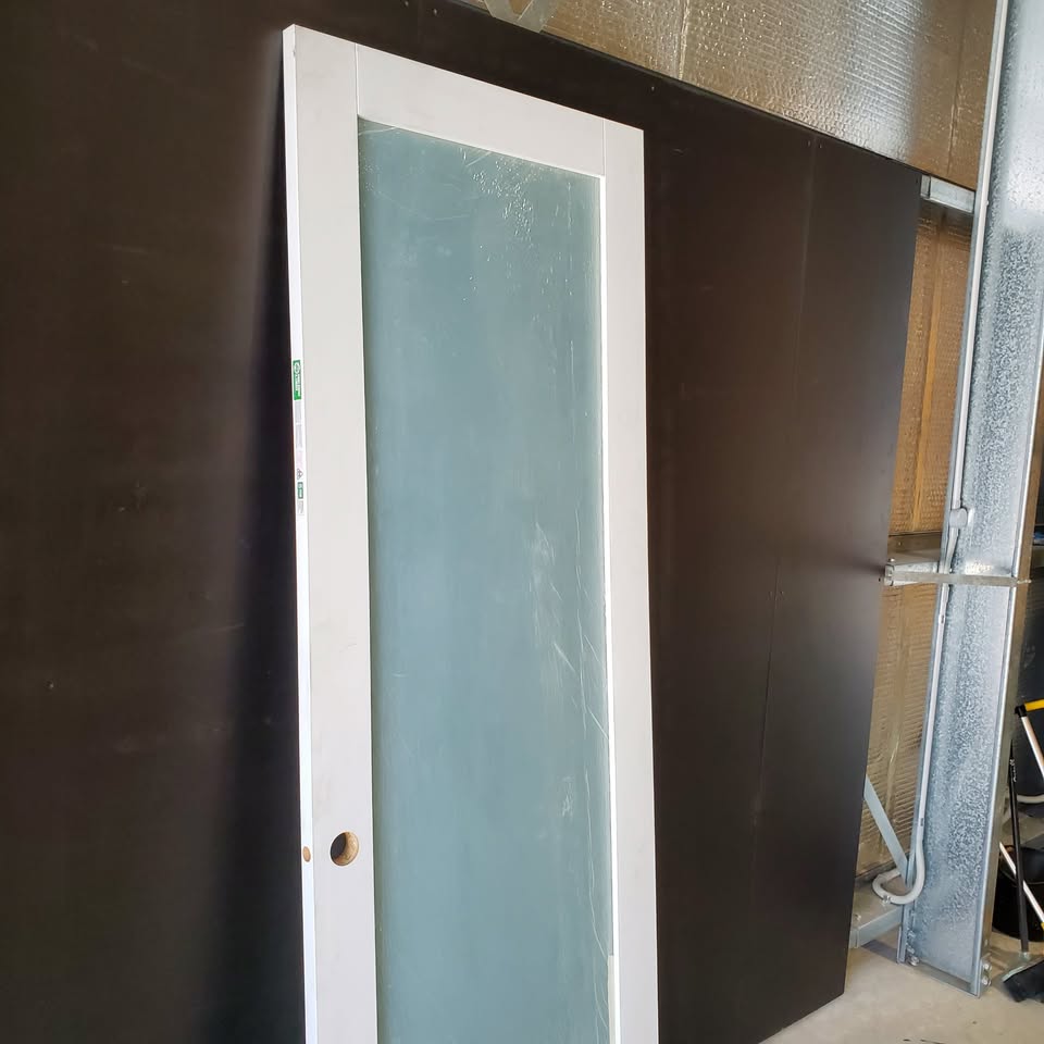 Internal Timber Door - 2340 x 820w Semi-Solid Core w/ 1 X Obscure Glass (HAM1) *Factory Second* 30408