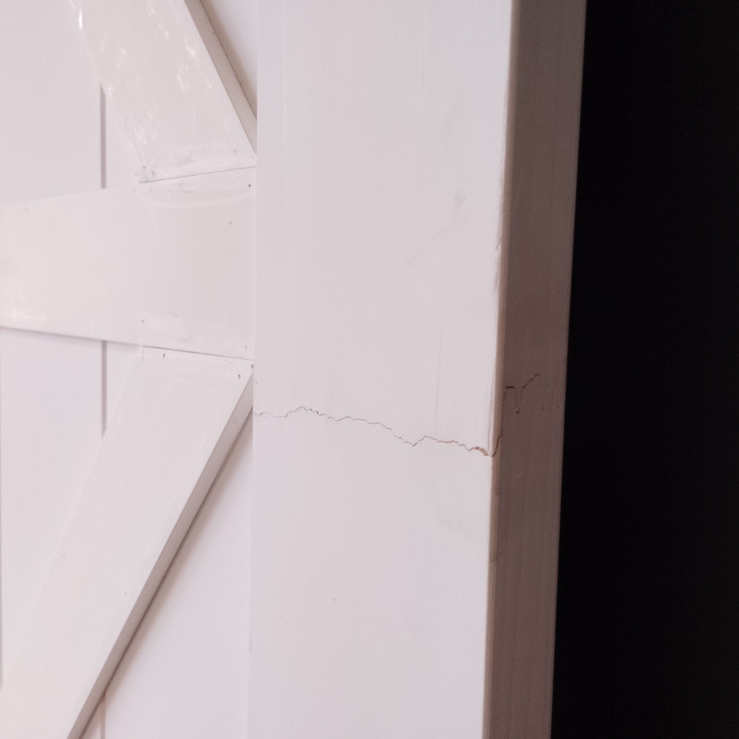 Internal Barn Door - 2150h x 1000w Semi-Solid Core w/ Infill Pattern  (FBDU4) *Factory 2nd* 30506