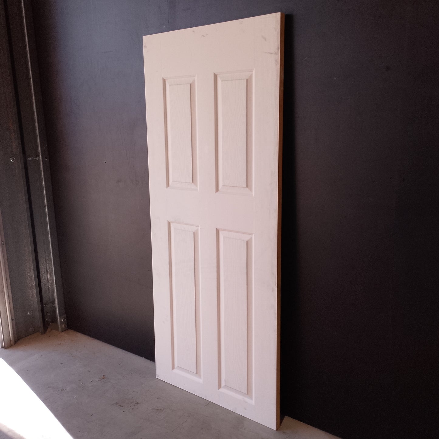 Internal Timber Door - 1995h x 870w Hollow Core w/ Pattern  (OAK) *Factory 2nd* 30616