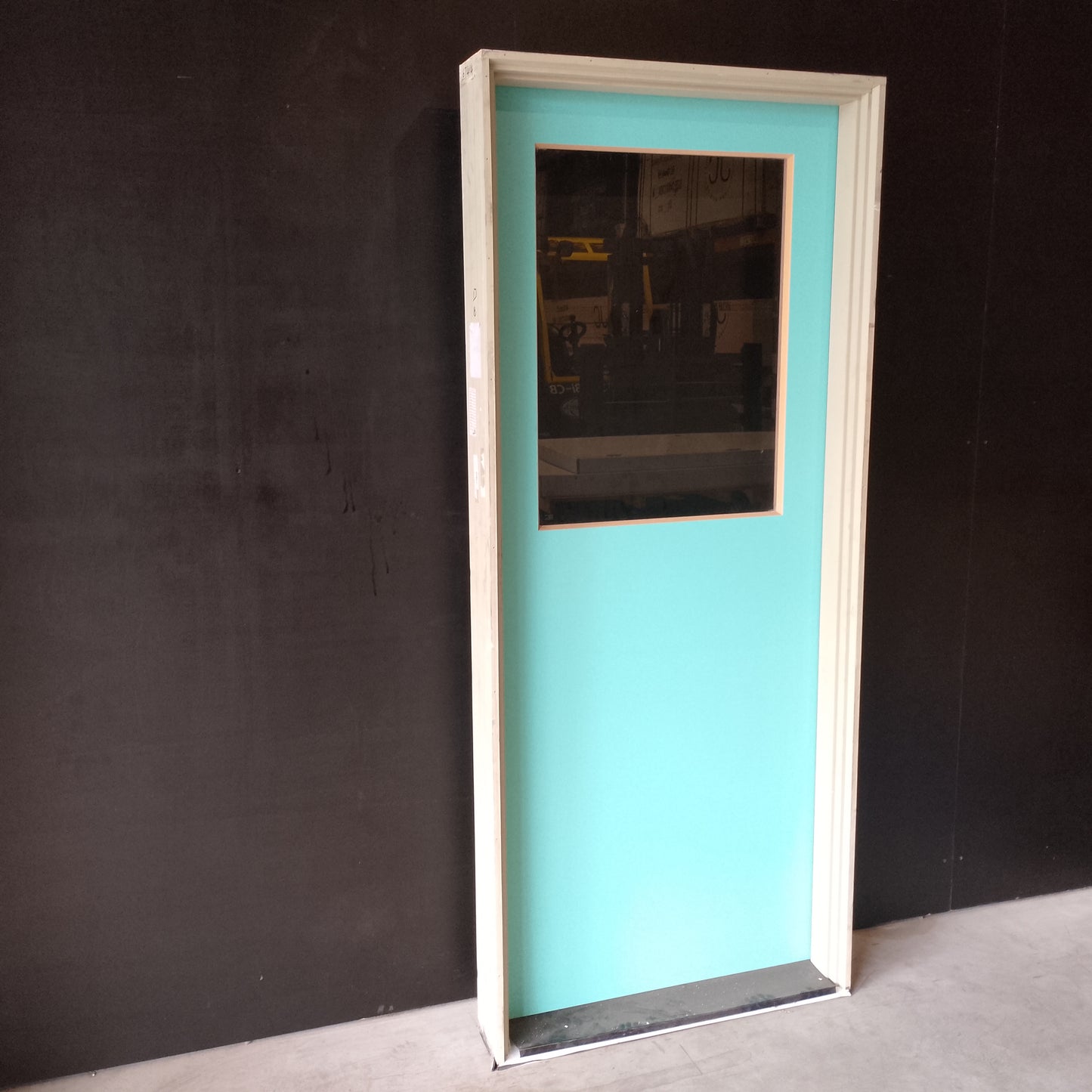 Timber Entry Door - Pre-Hung in a 2103h x 887w Frame w/ 1 x Clear Glass *Factory 2nd* 30667