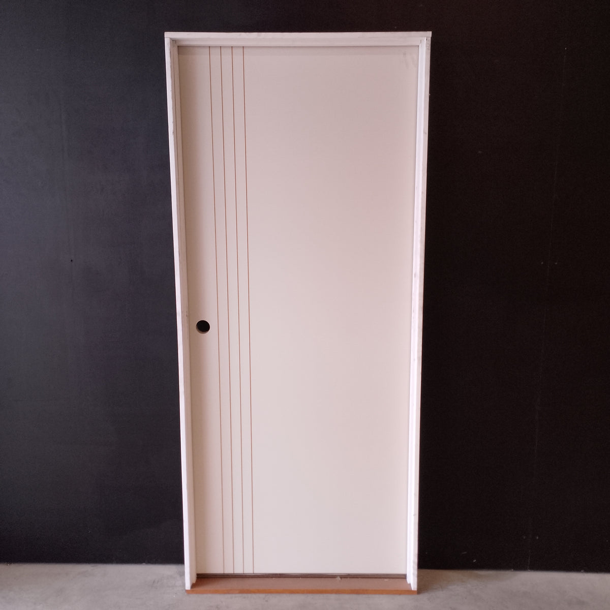 Internal Timber Door - Pre-Hung in a 2100h x912w Frame Hollow Core w/ Pattern (HAG9) *Factory 2nd* 30819
